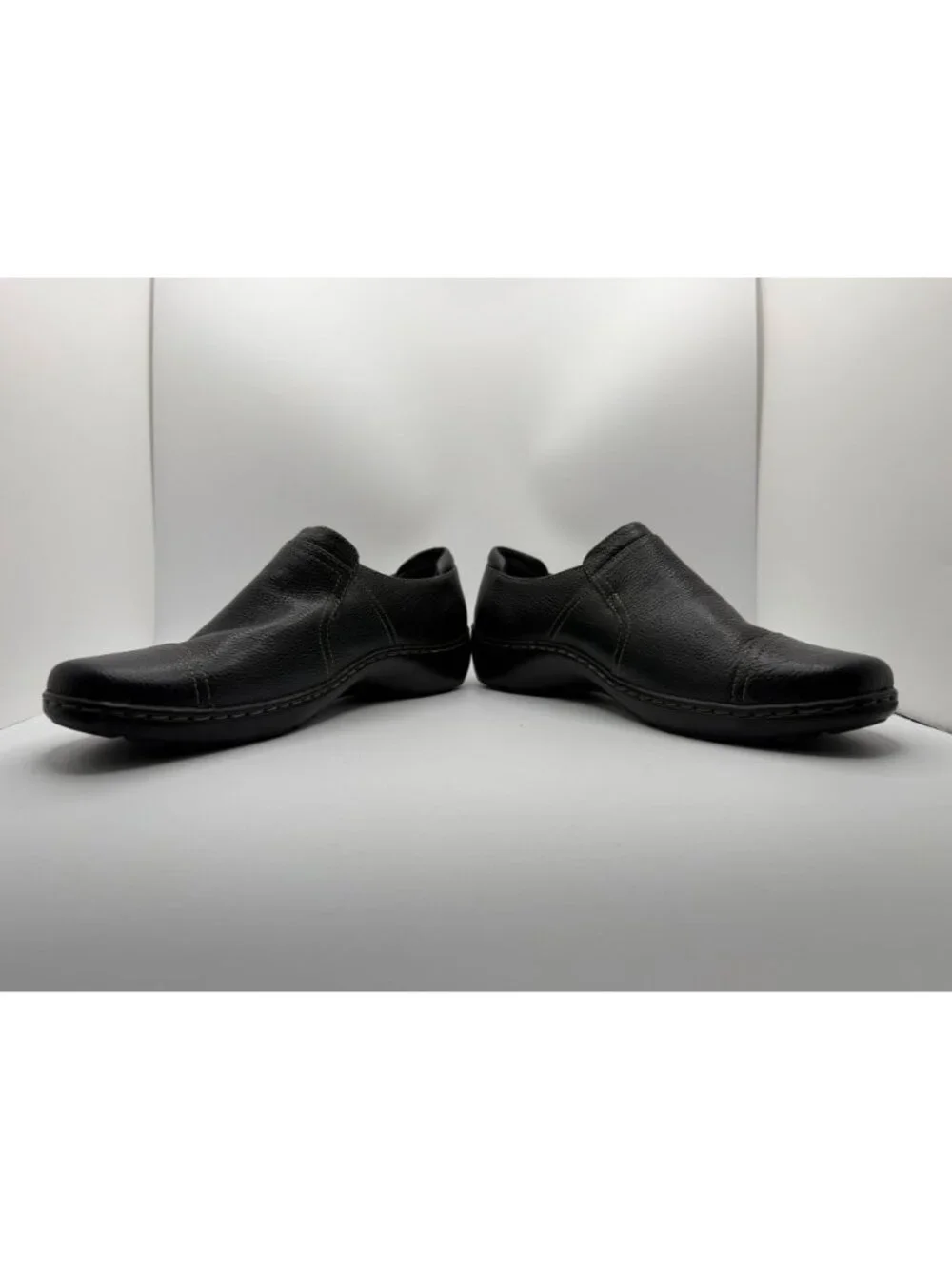Clarks Cora Poppy Loafer Women Size 9M Black Leather Round Toe Slip On Shoes